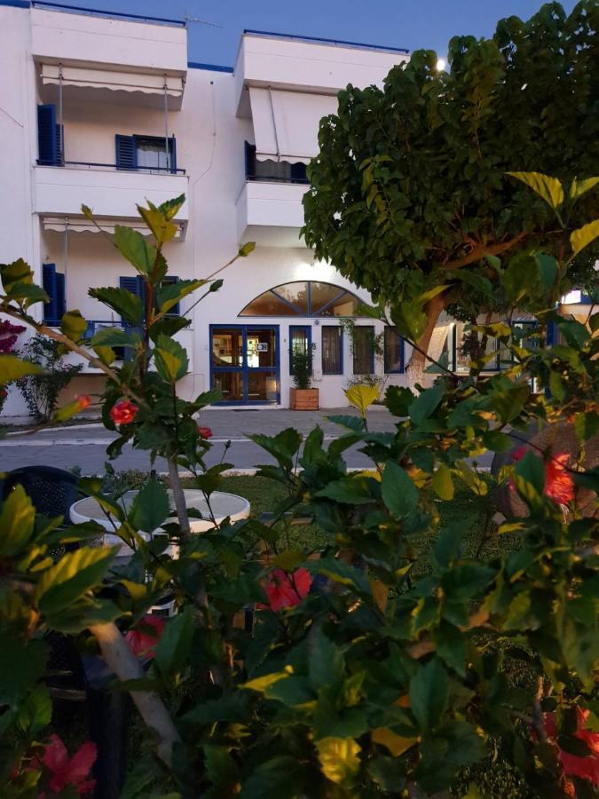 To Kyma Lejlighedshotel Amarynthos Eksteriør billede