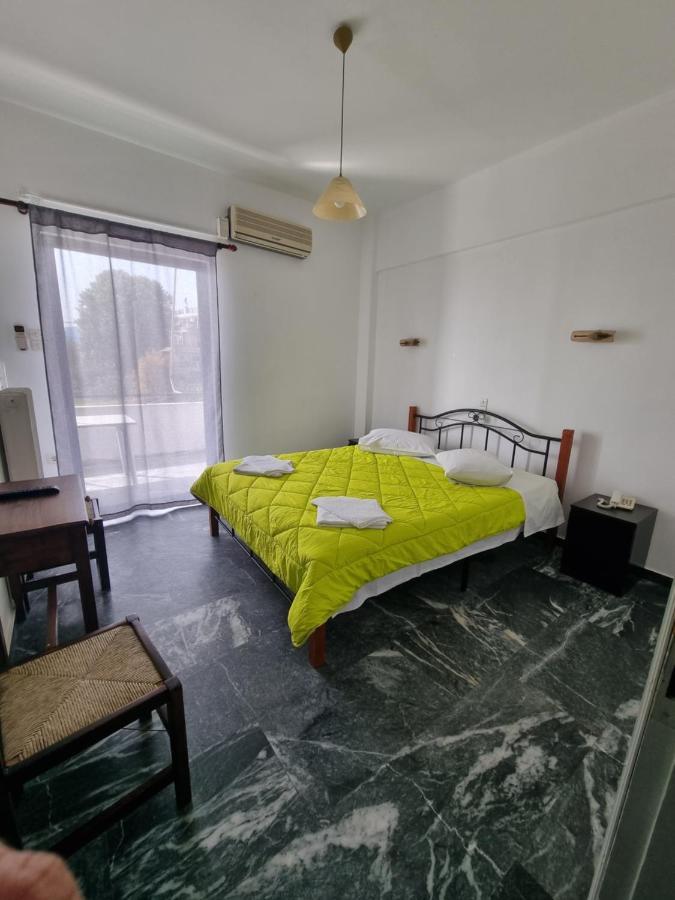 To Kyma Lejlighedshotel Amarynthos Eksteriør billede