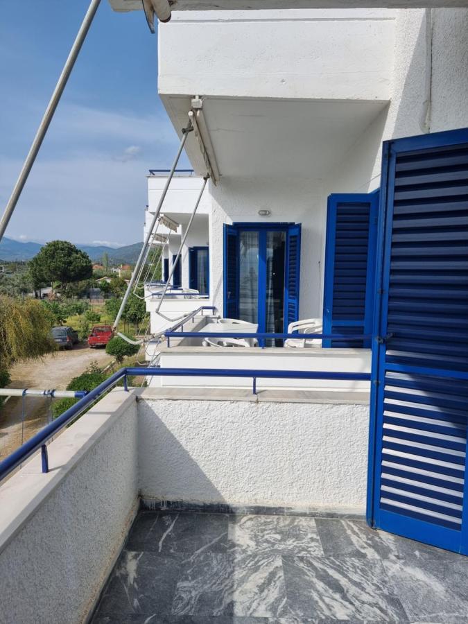 To Kyma Lejlighedshotel Amarynthos Eksteriør billede