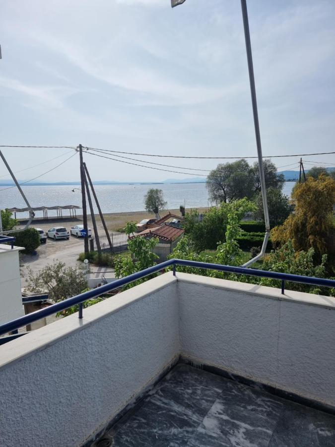 To Kyma Lejlighedshotel Amarynthos Eksteriør billede