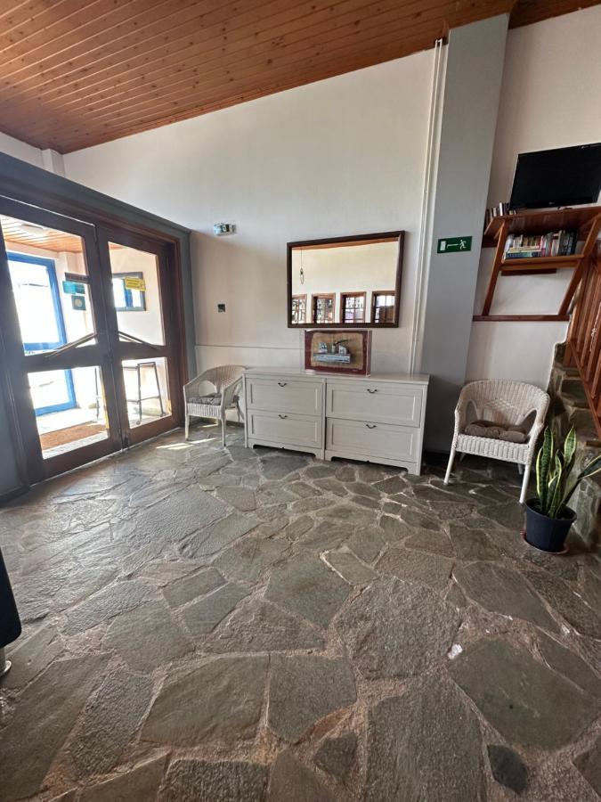 To Kyma Lejlighedshotel Amarynthos Eksteriør billede
